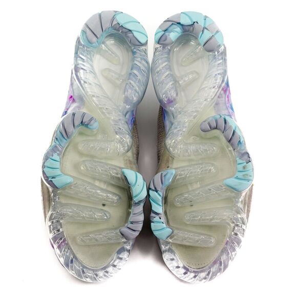 Athletic_Shoes
